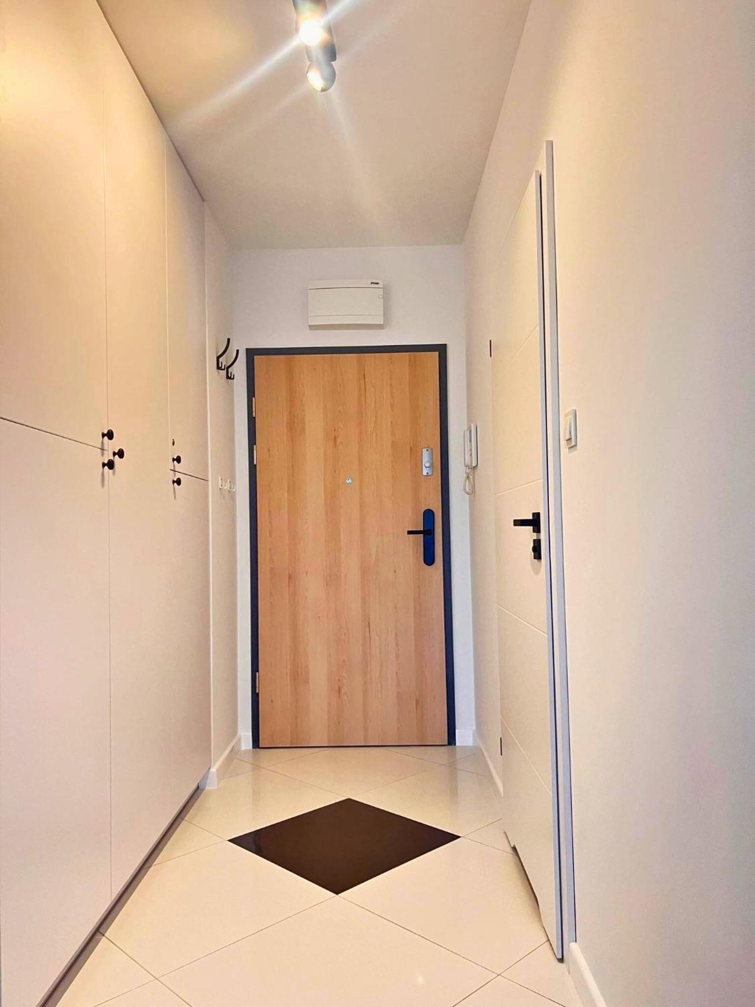 Apartament Purple Poznań Buitenkant foto